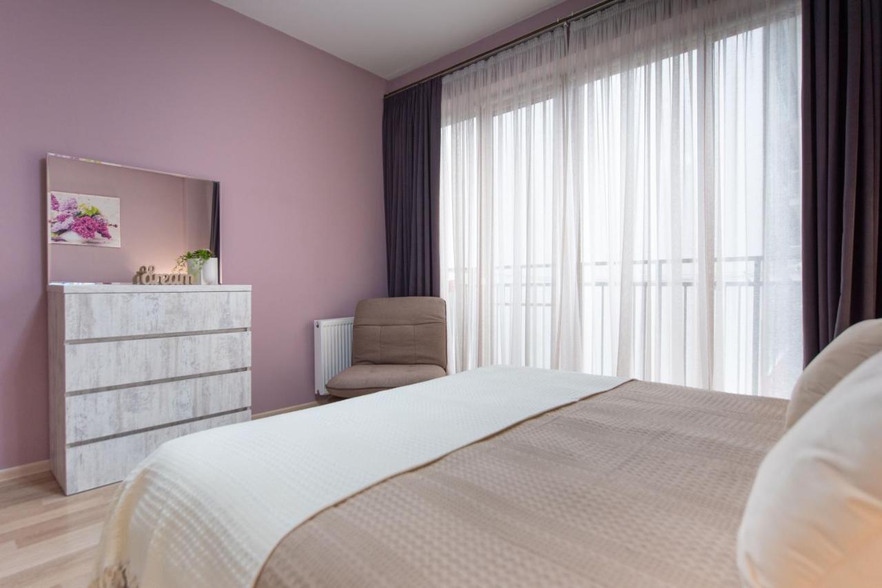 Gg Home - Cozy 2-Bedroom Apartment On Givi Kartozia Тбилиси Экстерьер фото
